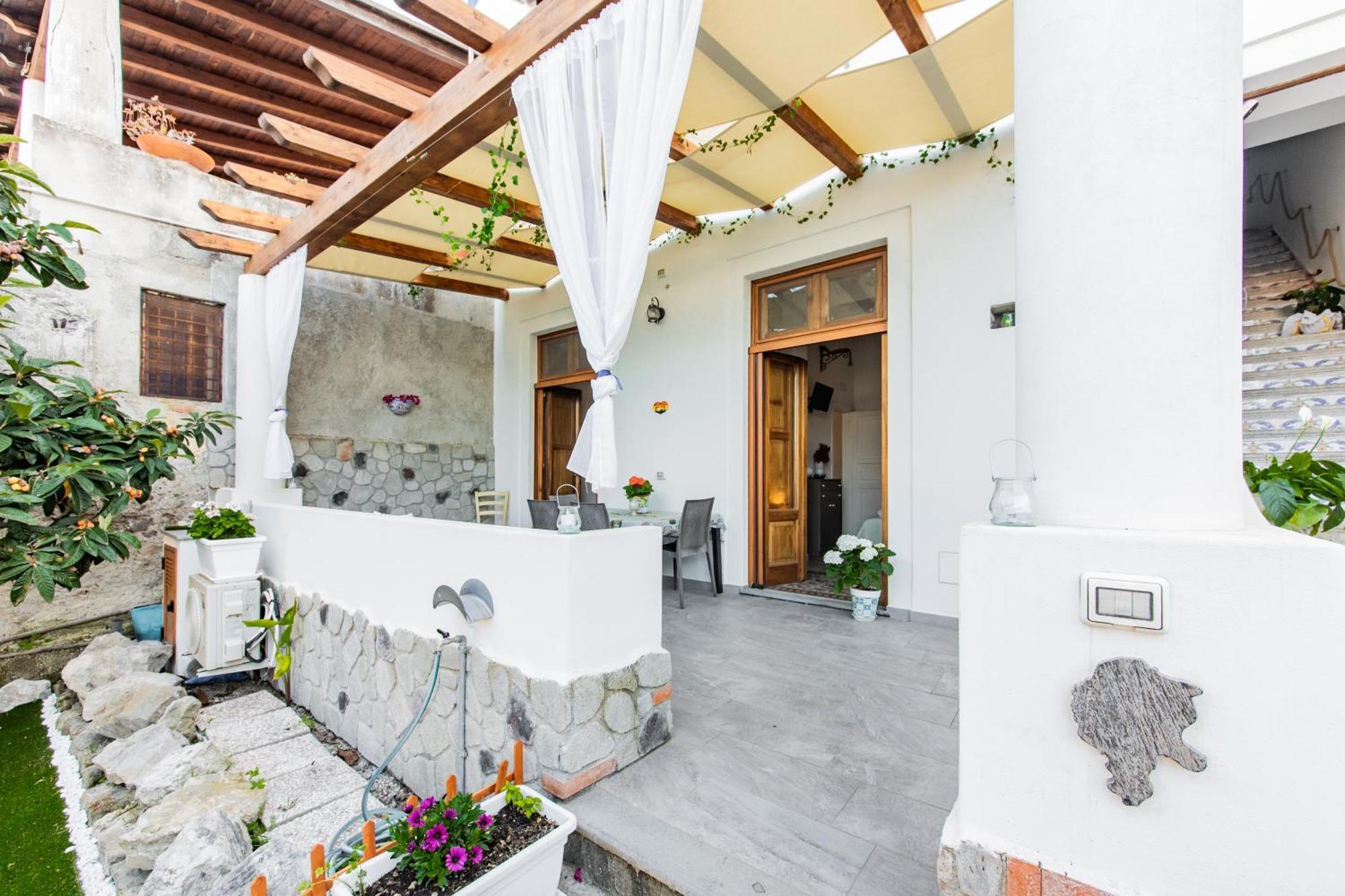 Ad Sidera Lägenhet Canneto  Exteriör bild